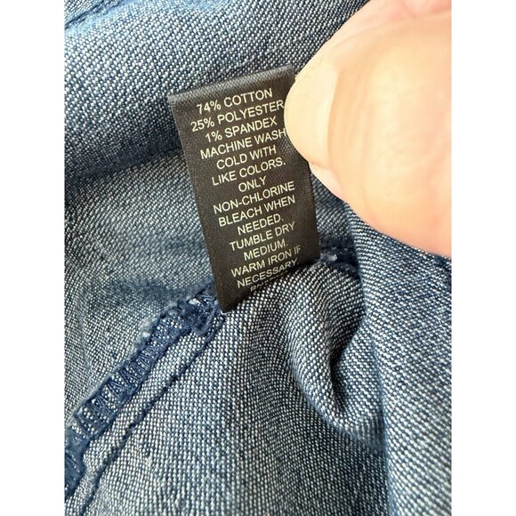 Versona Women’s Denim Jean Jacket Small Medium Wash Raw Hem Button Front Stretch - Picture 5 of 10